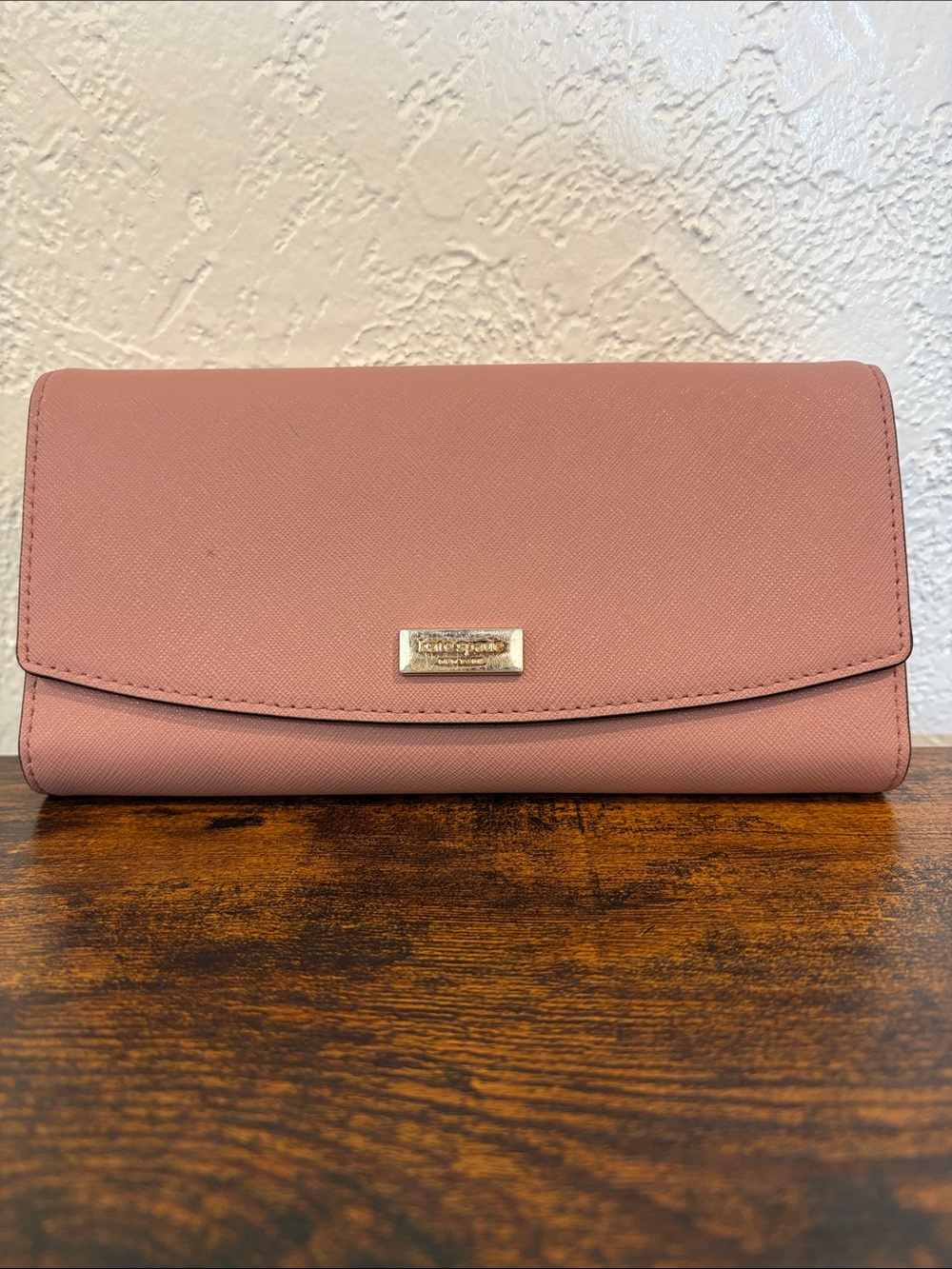 kate spade Rose Blush Saffiano Leather Continental Wallet